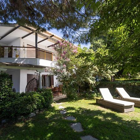 Lovely Villa 3 Min From The Beach Hanioti Exterior foto